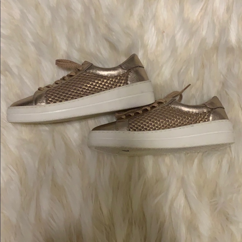 Women Steven Madden Sneakers size 8 - Picture 4 of 4